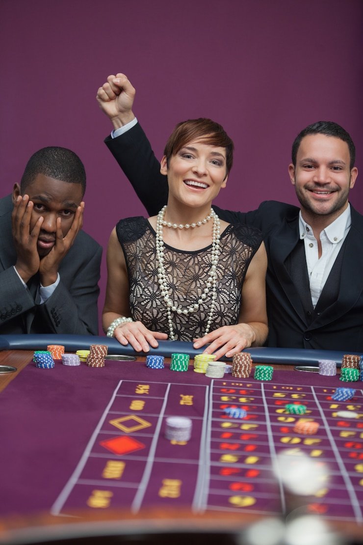 777sz editorial visual